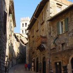 via portica assisi