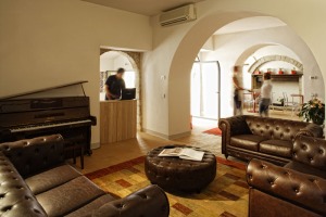 hall dopo.jpg