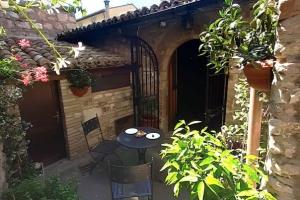 Via.Giorgetti.Cortile